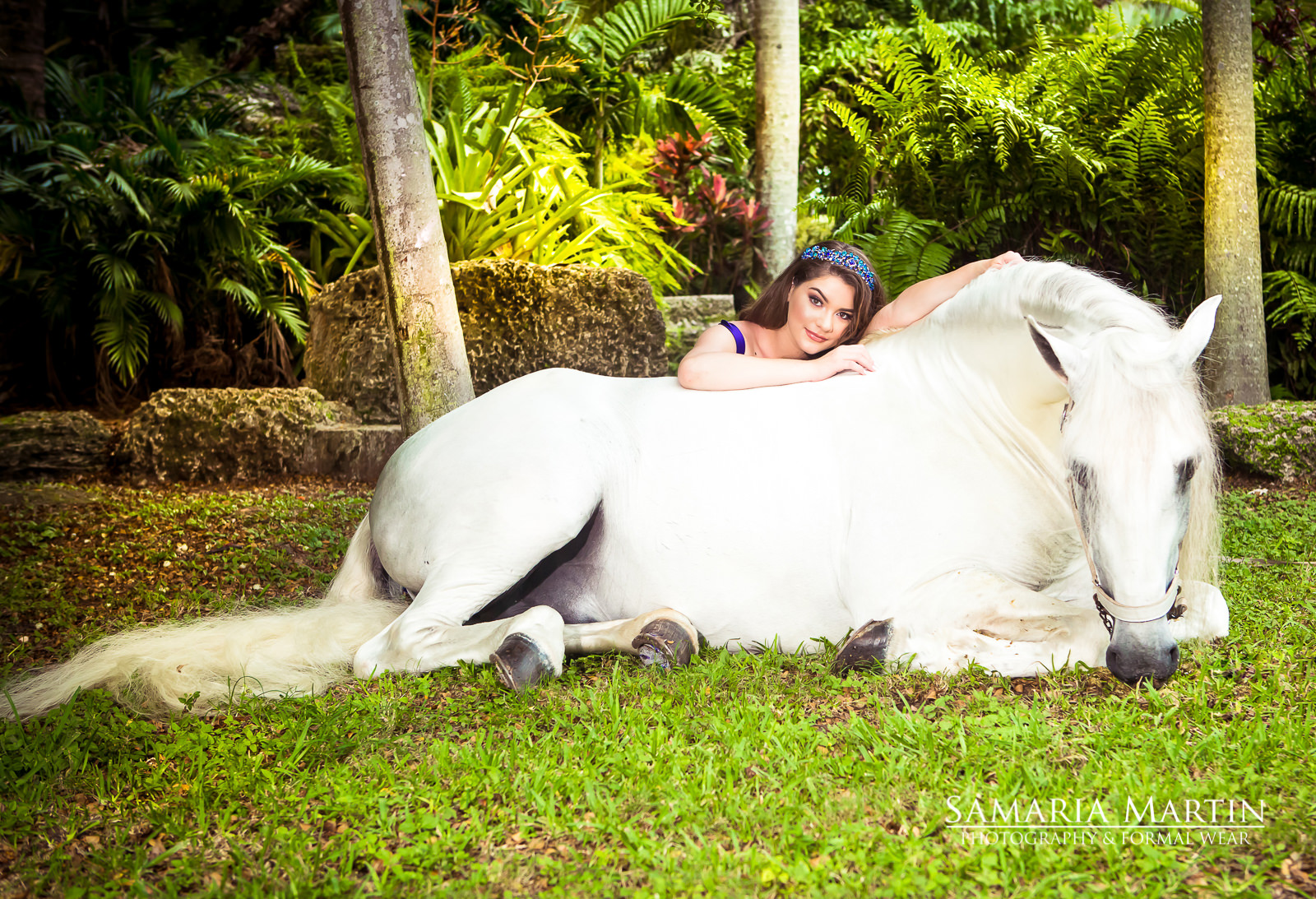 white horse secret garden, samaria Martin secret garden 