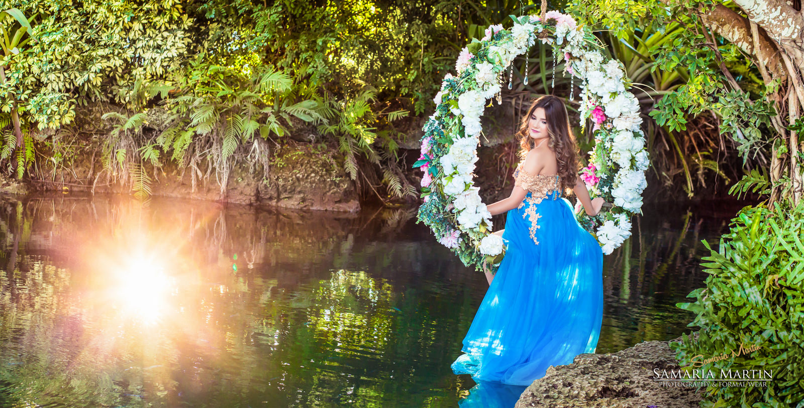 quinceaneras photograpy, quinces photography, Samaria Martin, secret garden potoshoot, original quince picture