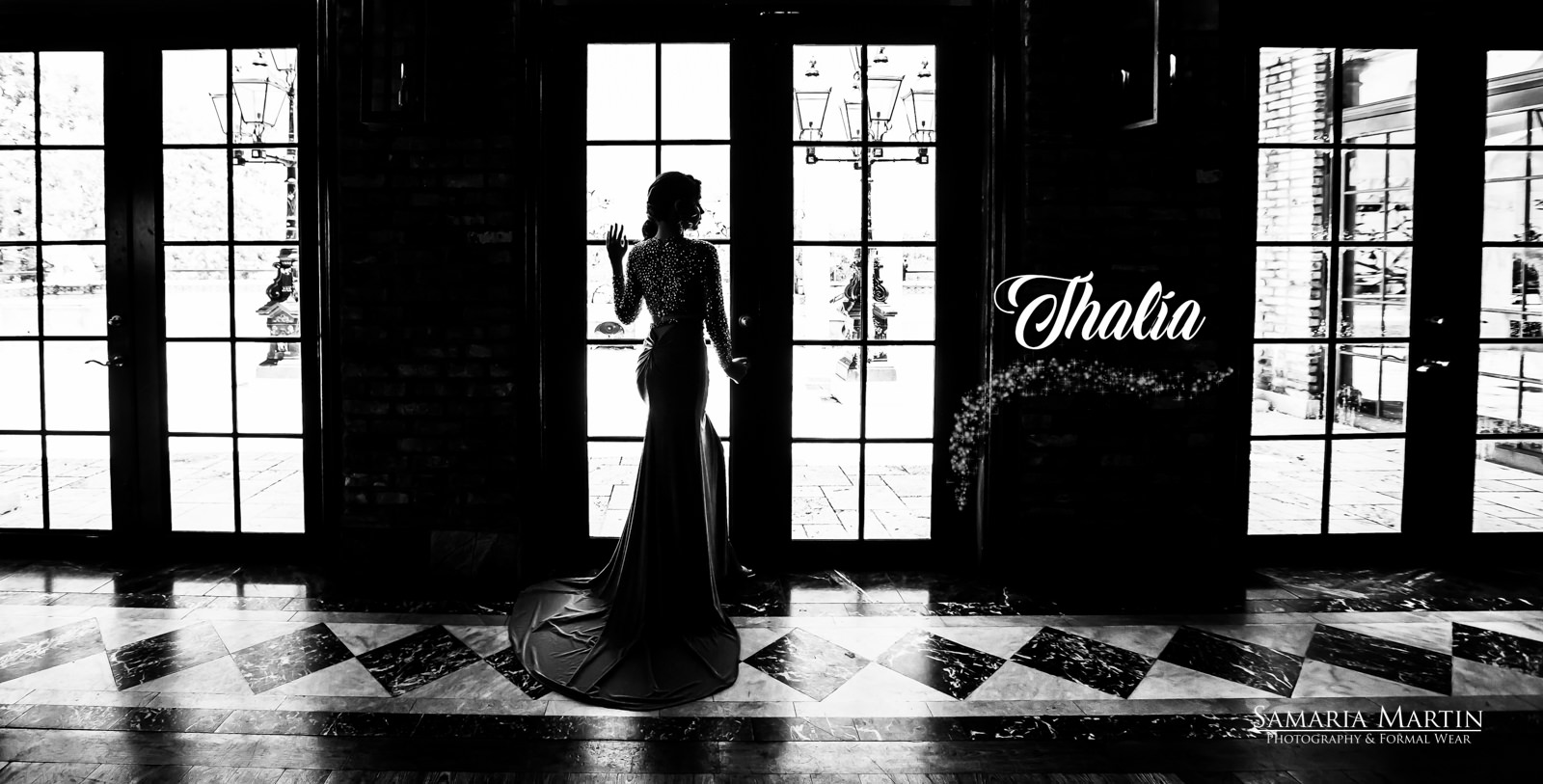 Best quinceanera photos, black and white quinceanera photo, quinceaneras in Cruz Building, Samaria Martin