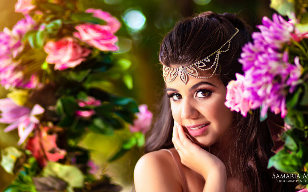 Quinceaneras photos with flowers, best quinceanera photos in a garden, fulfilling dreams of quinceaneras, photos in Naples