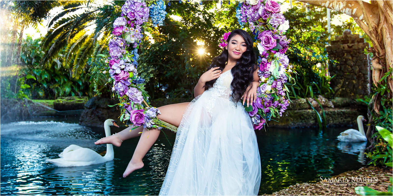 Quinceanera photoshoot in Villa Turqueza, photos with flowers, gown rental, quinceanera dress store, quince dress boutique