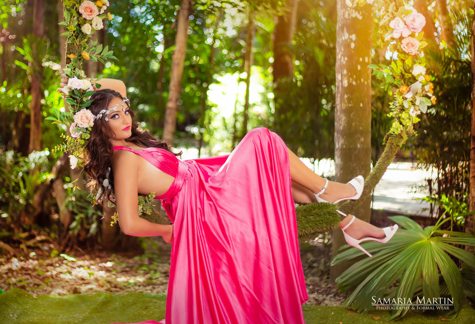 Quinceanera dresses near me, quinceanera dresses stores near me, cheap quinceanera dresses, Miami Dress Rental, Samaria Martin photography 4