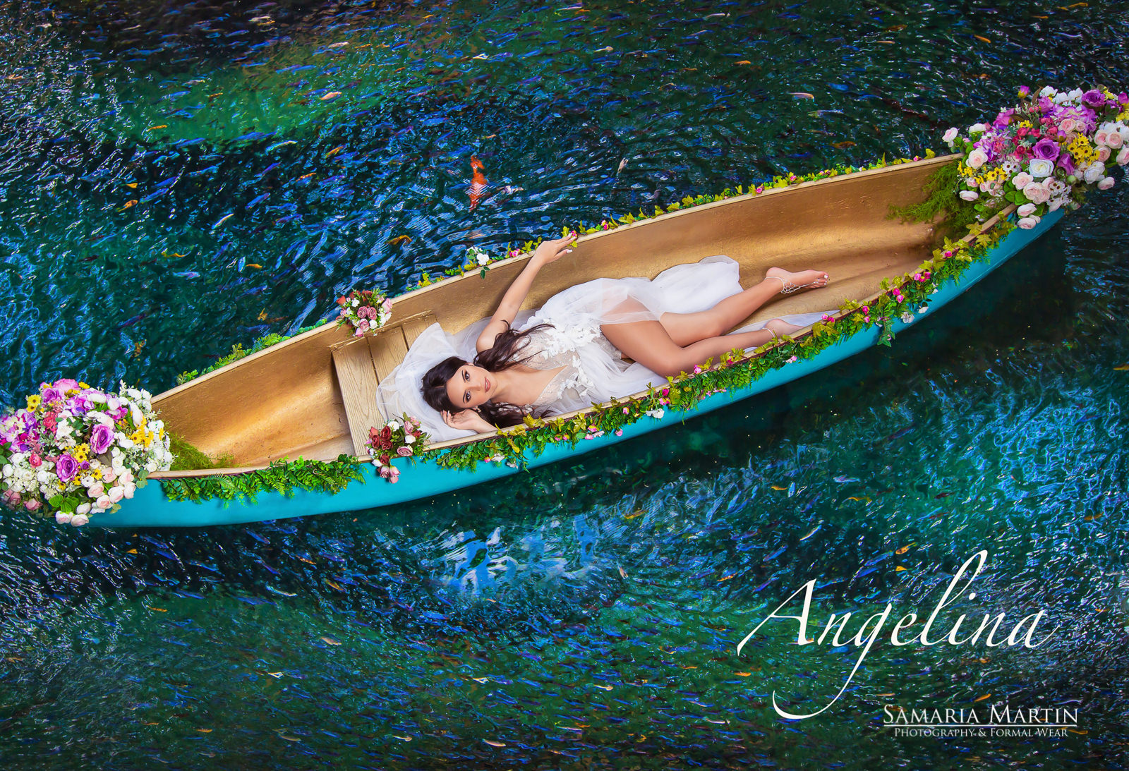Quinceanera with flowers, quinceanera photoshoot in a lake, sweet 15, 15 photoshoot with flowers, best Tampa photographer 5
